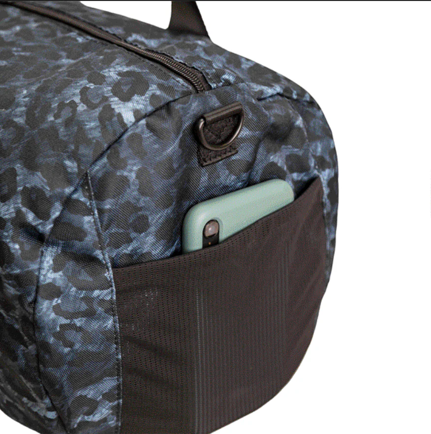 Barbella - Barrel Duffle Bag - Image 3